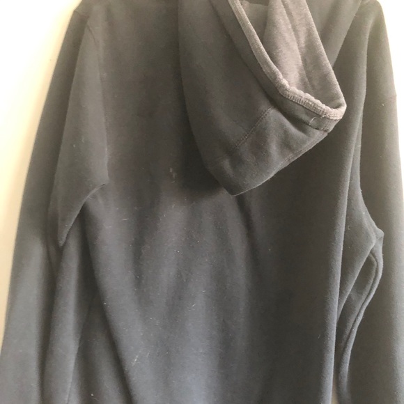 Circle necked hoodie - Picture 2 of 2